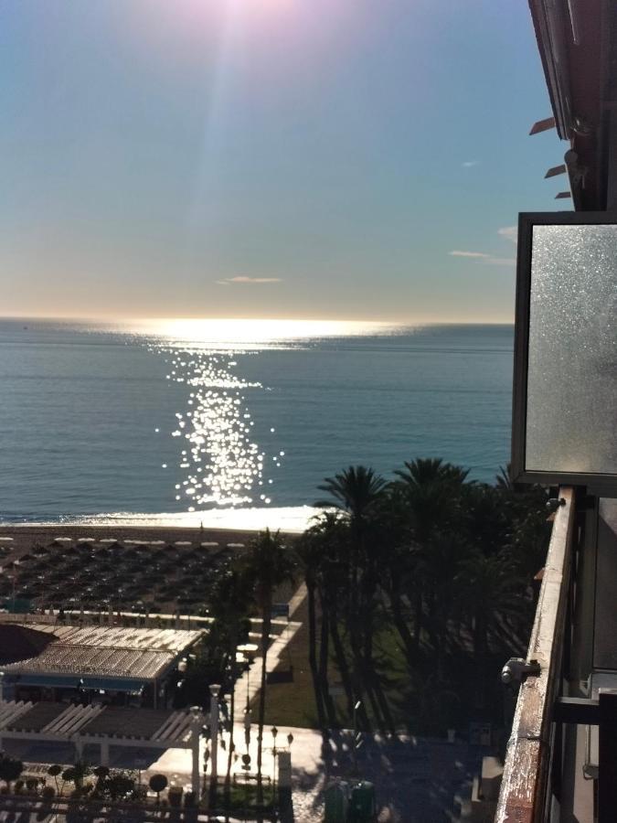 Apartamento 1ª Linea Playa Garaje Piscinas Terraza Torremolinos Dış mekan fotoğraf