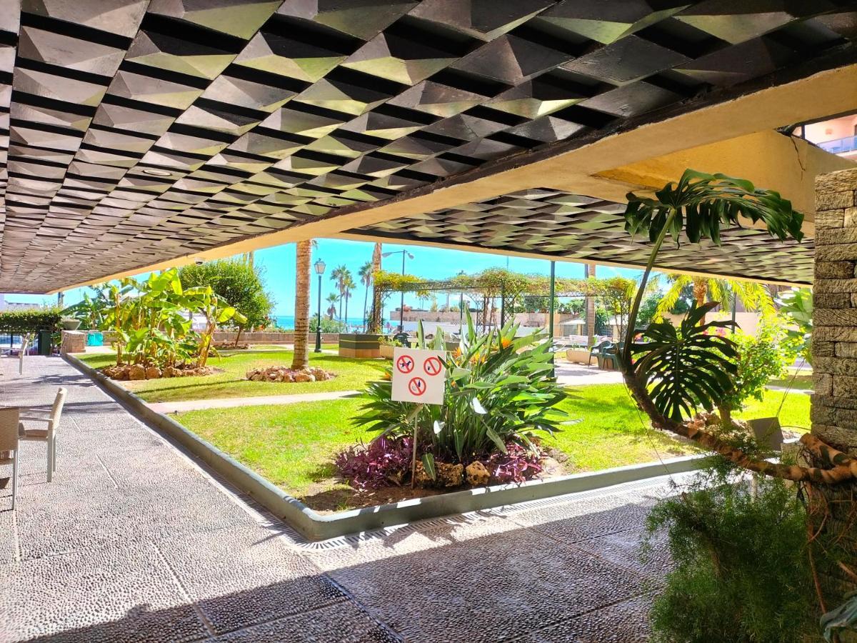Apartamento 1ª Linea Playa Garaje Piscinas Terraza Torremolinos Dış mekan fotoğraf